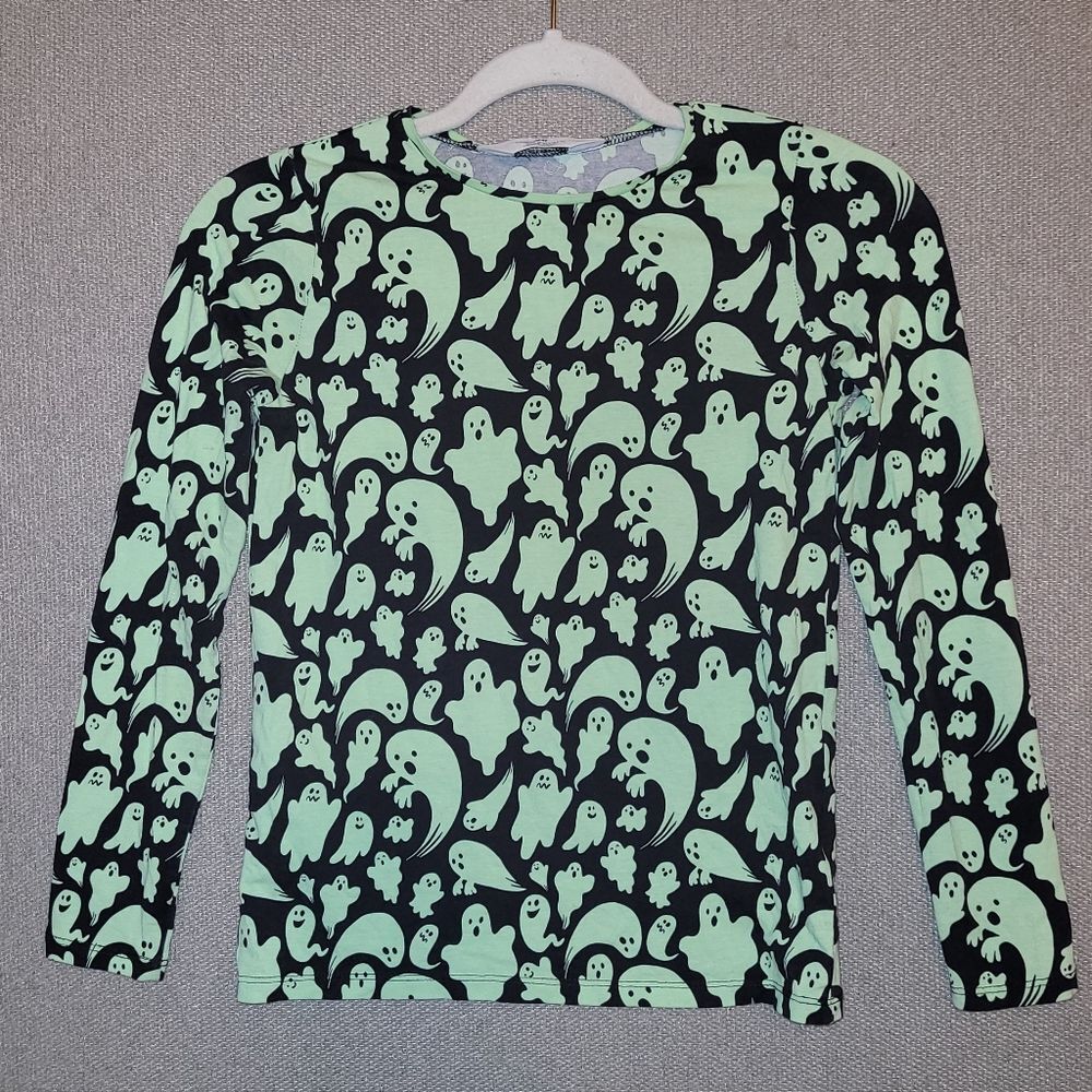 H&M Size 8-10 Black and Green Ghost Longsleeve Shirt